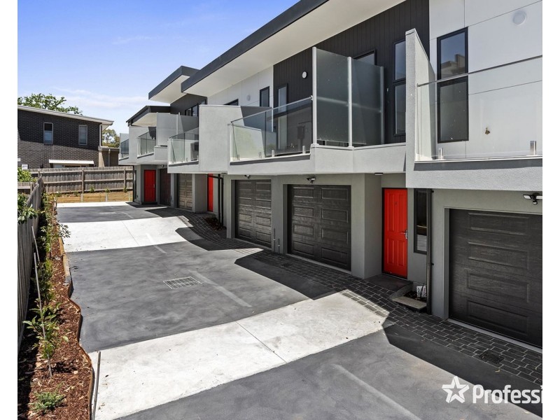 4 & 5/74 Clarke Street, Lilydale VIC 3140