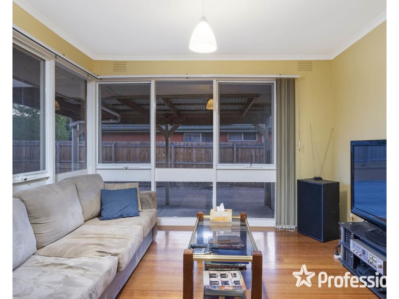113 Lomond Avenue, Kilsyth VIC 3137