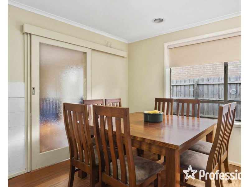 20 Mountain View Road, Kilsyth VIC 3137