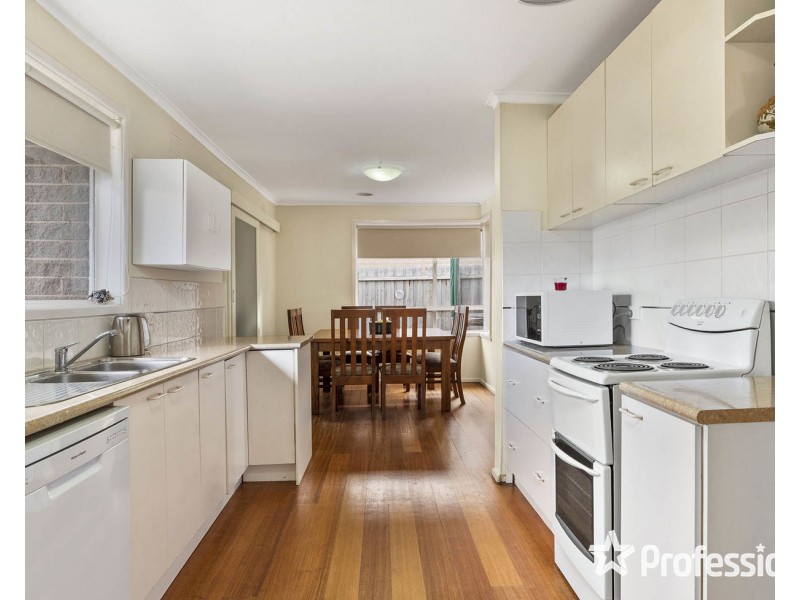 20 Mountain View Road, Kilsyth VIC 3137