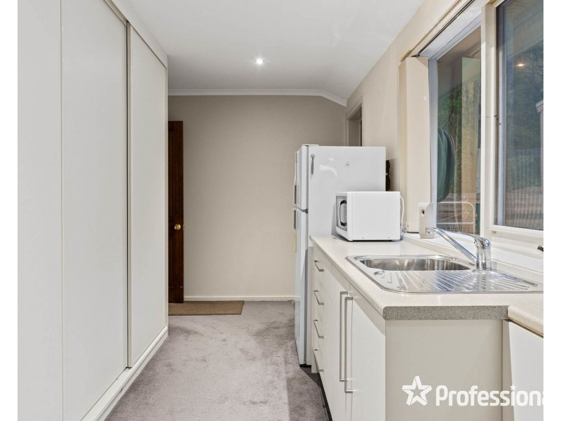 28 Charles Road, Lilydale VIC 3140