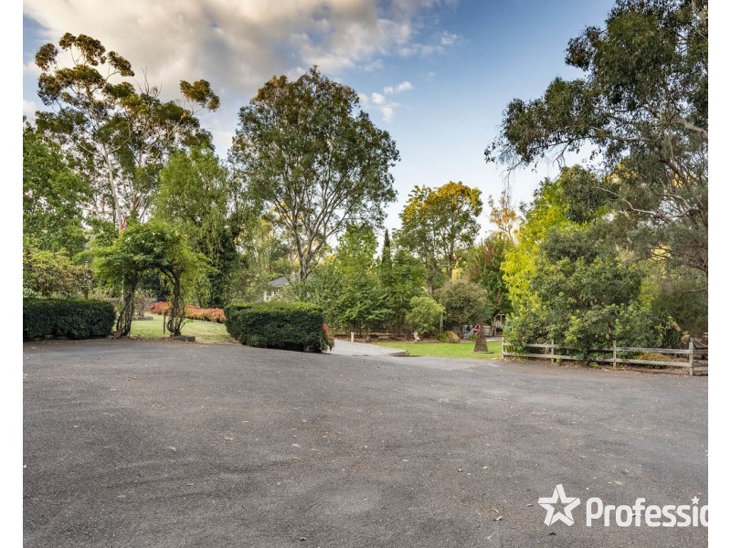 28 Charles Road, Lilydale VIC 3140