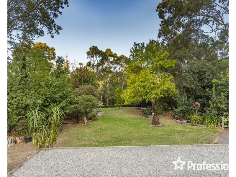 28 Charles Road, Lilydale VIC 3140