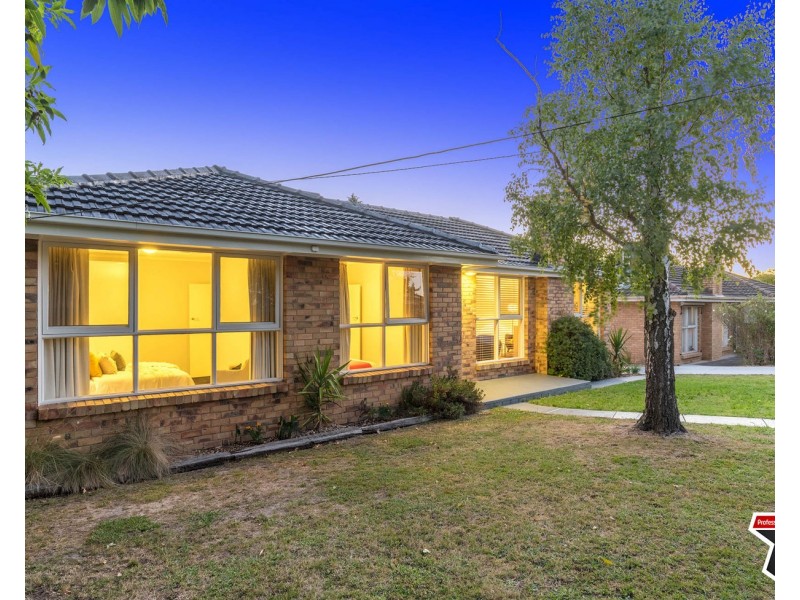 20 Swinburne Avenue, Mooroolbark VIC 3138
