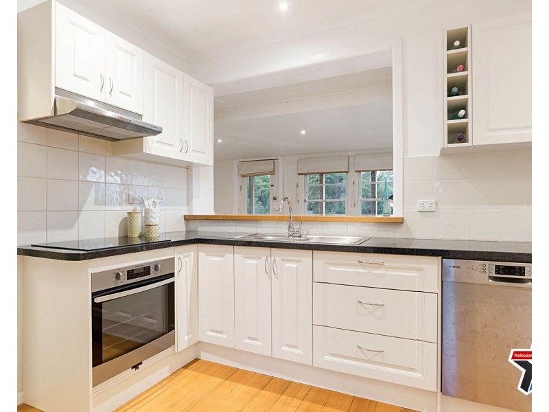20 Swinburne Avenue, Mooroolbark VIC 3138