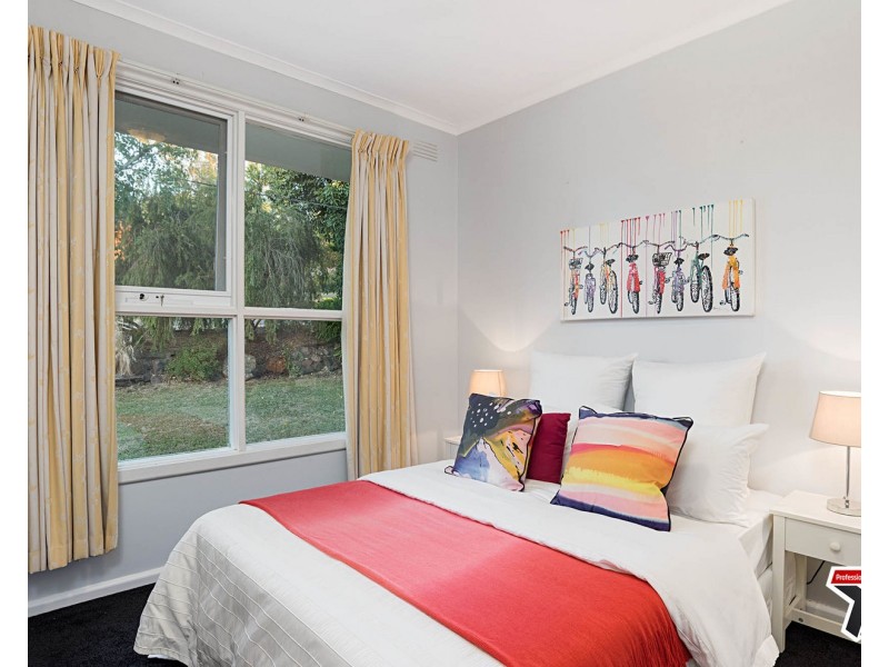 20 Swinburne Avenue, Mooroolbark VIC 3138