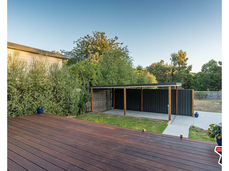 20 Swinburne Avenue, Mooroolbark VIC 3138