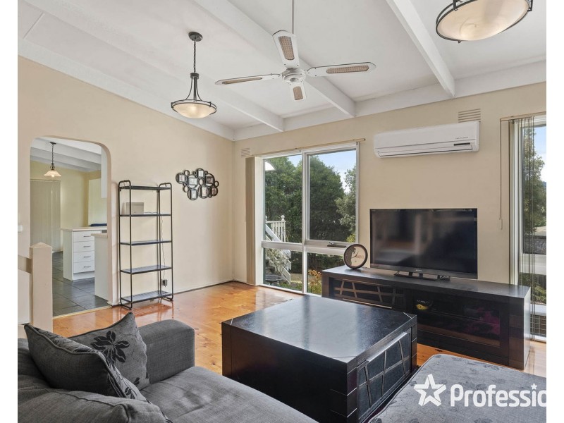 3 Landara Court, Mooroolbark VIC 3138