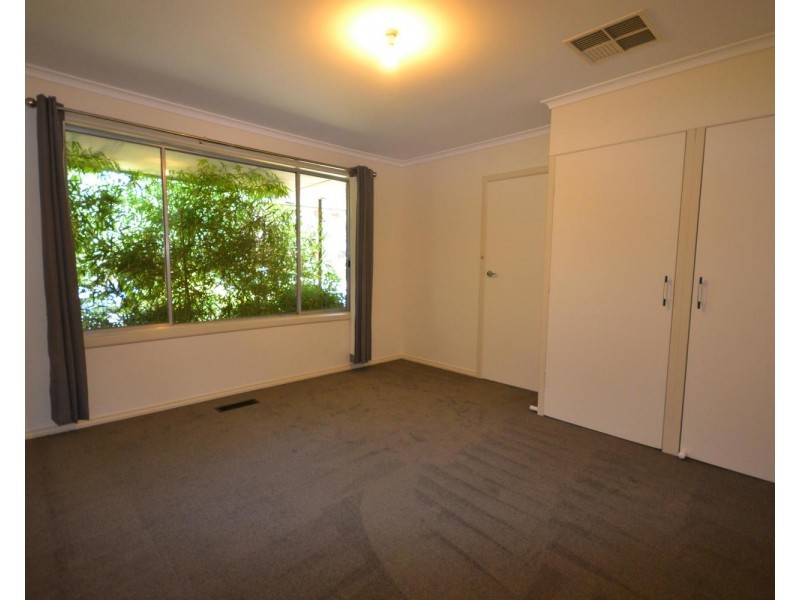 23 Milford Street, Kilsyth VIC 3137