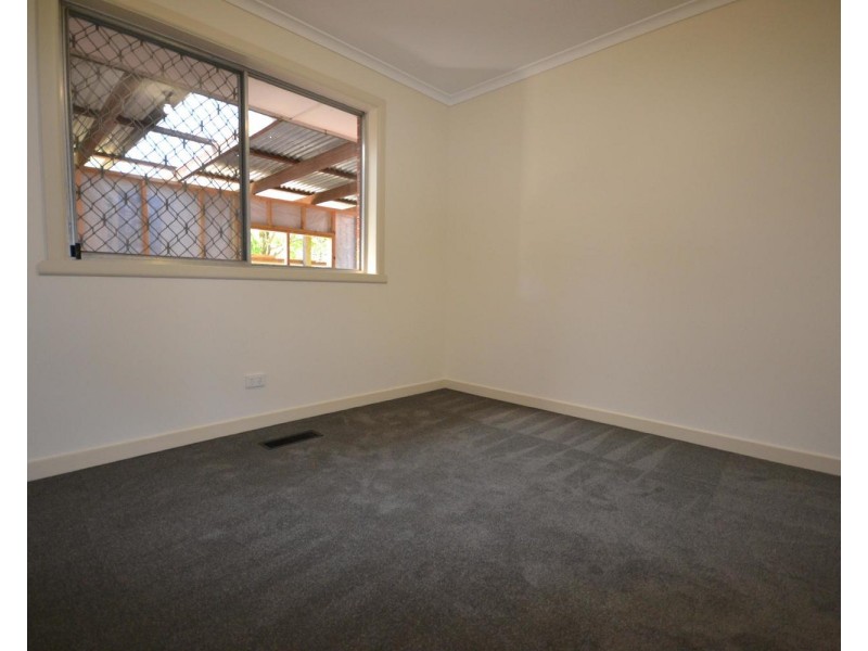 23 Milford Street, Kilsyth VIC 3137