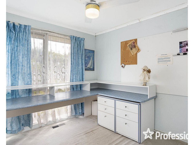 24 Orrong Road, Mooroolbark VIC 3138