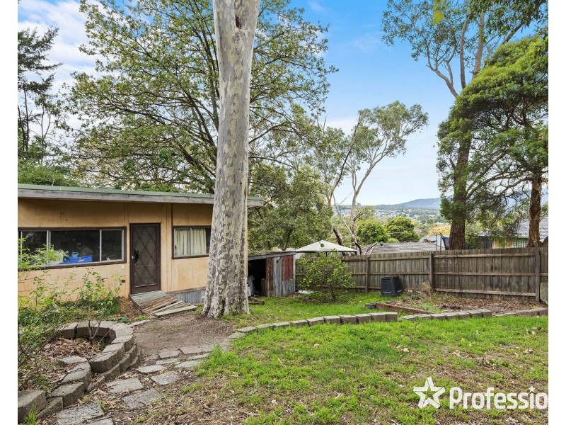 24 Orrong Road, Mooroolbark VIC 3138