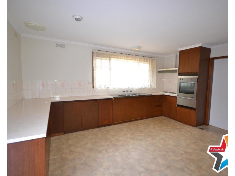 7 Highland Avenue, Croydon VIC 3136