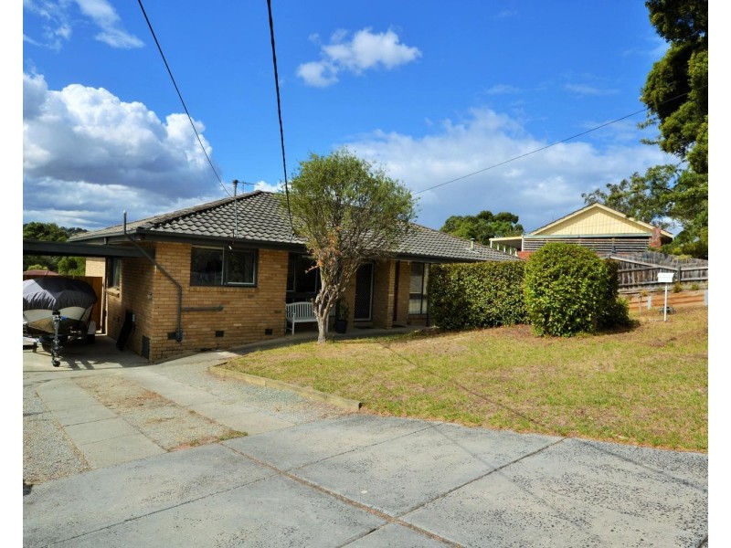 34 Felix Grove, Mooroolbark VIC 3138