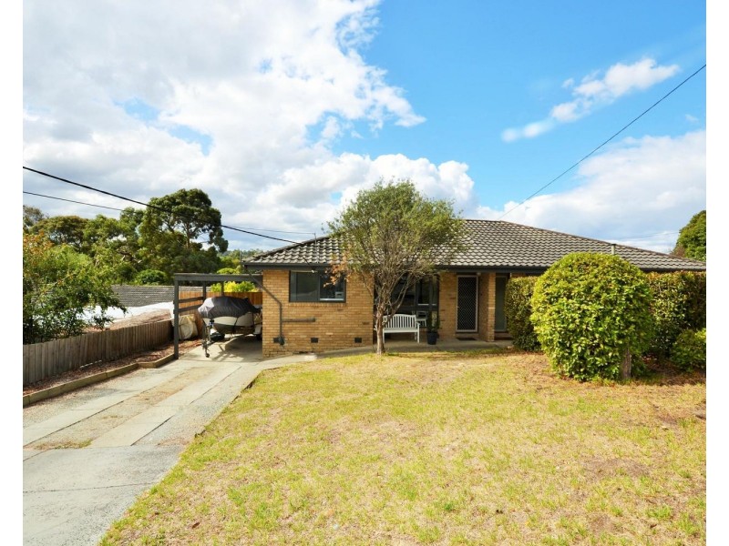 34 Felix Grove, Mooroolbark VIC 3138