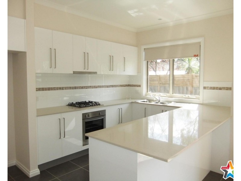 65A Cardigan Road, Mooroolbark VIC 3138