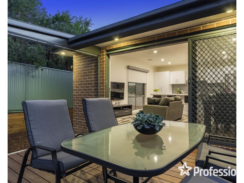 10a Geoffrey Drive, Kilsyth VIC 3137