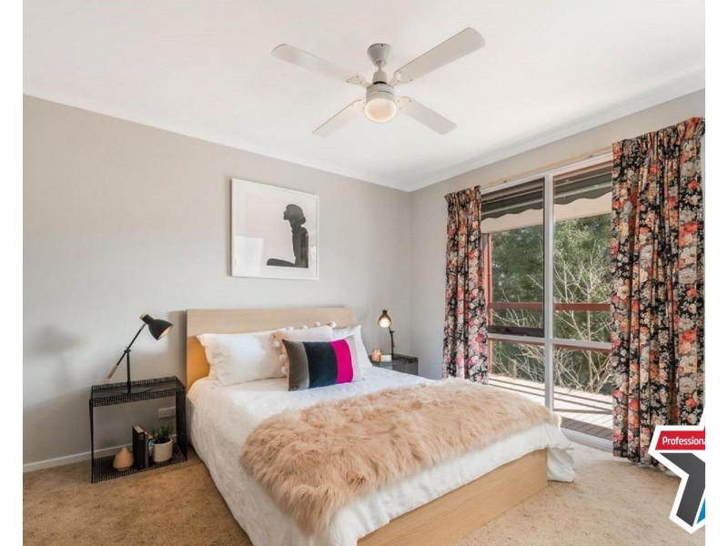 9 Drysdale Place, Mooroolbark VIC 3138