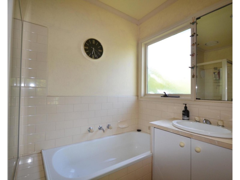 37 Heath Avenue, Mount Evelyn VIC 3796