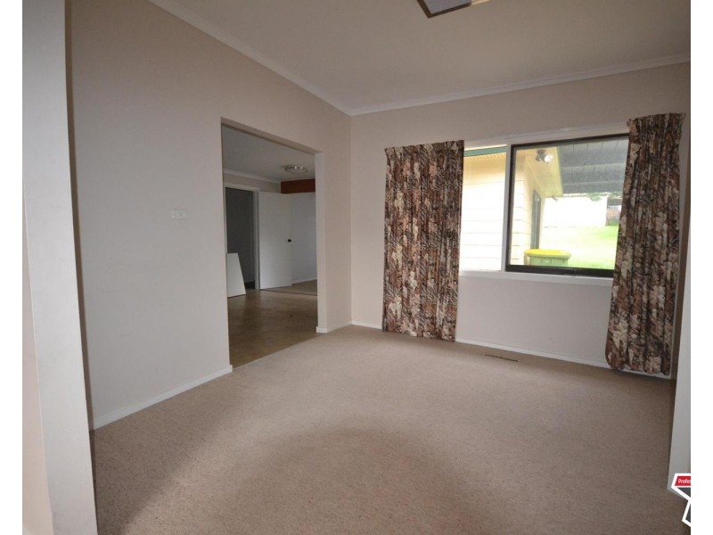 90 Brice Avenue, Mooroolbark VIC 3138