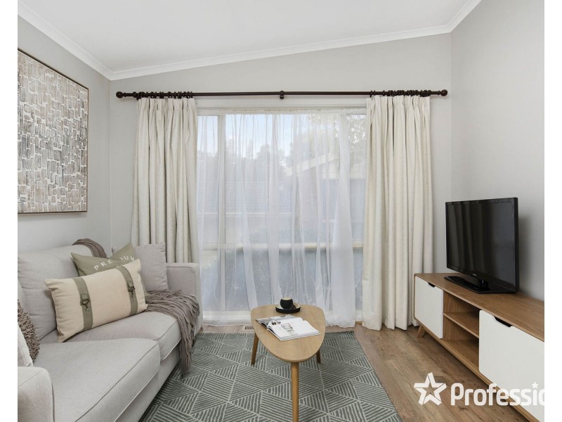 8/8-10 Wyuna Walk, Mooroolbark VIC 3138