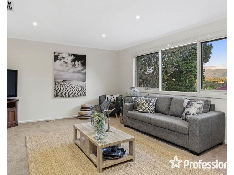 16 Orrong Road, Mooroolbark VIC 3138