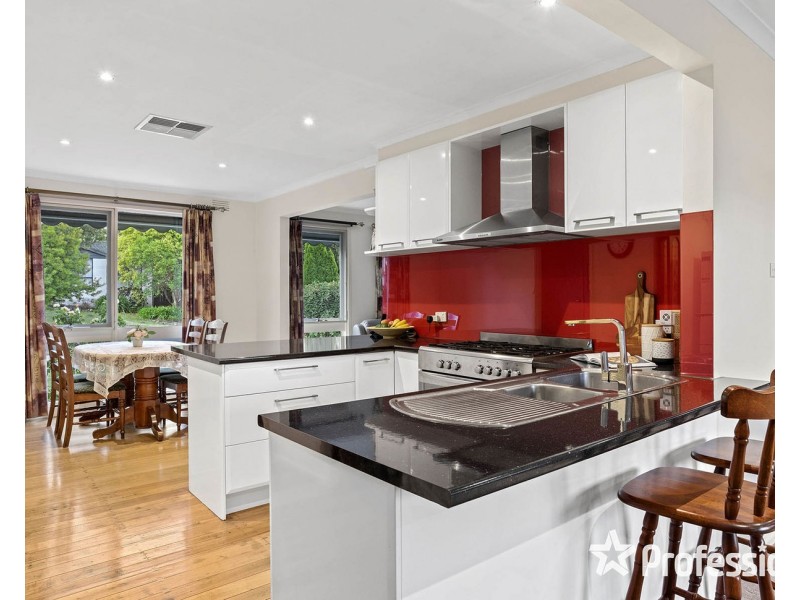 16 Orrong Road, Mooroolbark VIC 3138