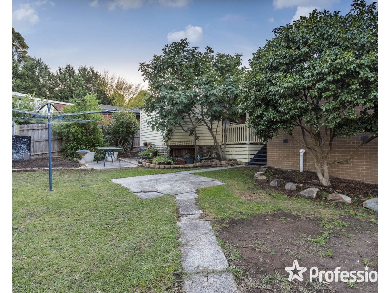 16 Orrong Road, Mooroolbark VIC 3138