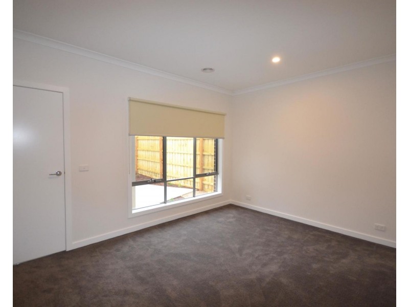 3/11 Saxon Drive, Mooroolbark VIC 3138