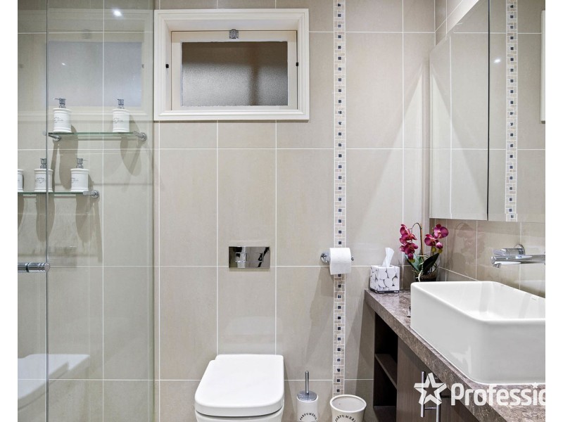 25 Selina Avenue, Mooroolbark VIC 3138