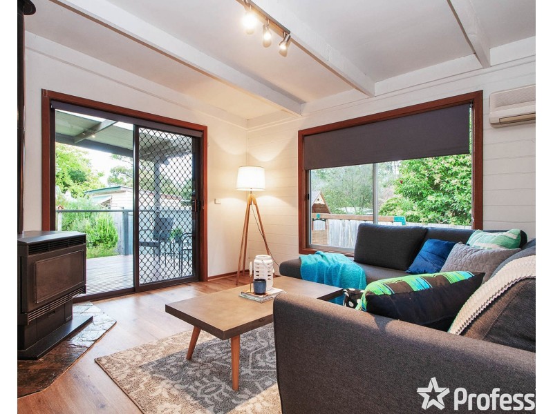 88 Johns Crescent, Mount Evelyn VIC 3796