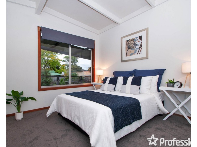 88 Johns Crescent, Mount Evelyn VIC 3796