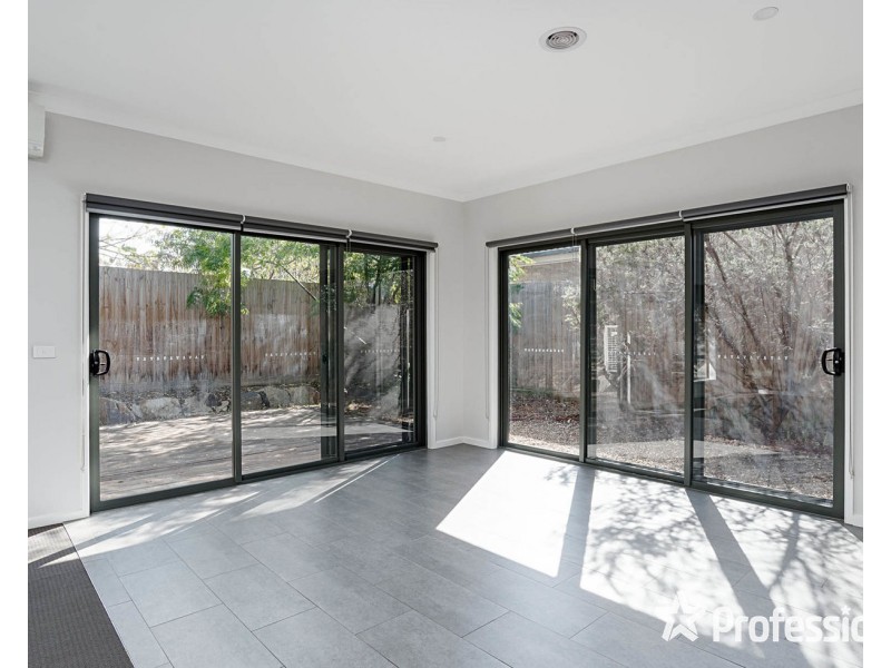 89a Sellick Drive, Croydon VIC 3136