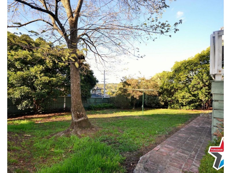2 Summit Court, Mooroolbark VIC 3138