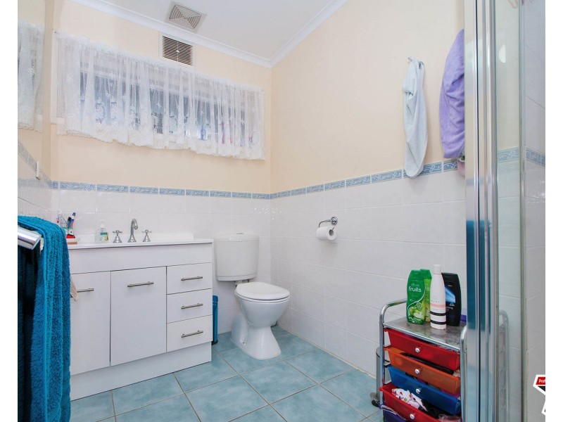 72 Lancaster Road, Mooroolbark VIC 3138