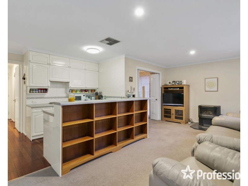 2 Gould Place, Mooroolbark VIC 3138