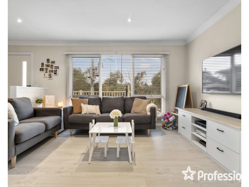 113 Manchester Road, Mooroolbark VIC 3138