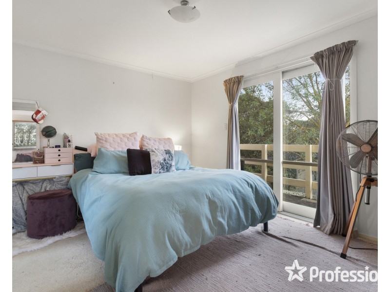 123 Colchester Road, Kilsyth VIC 3137