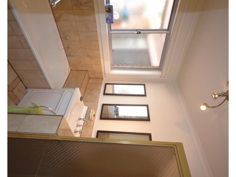 11 Lightwood Drive, Ferntree Gully VIC 3156