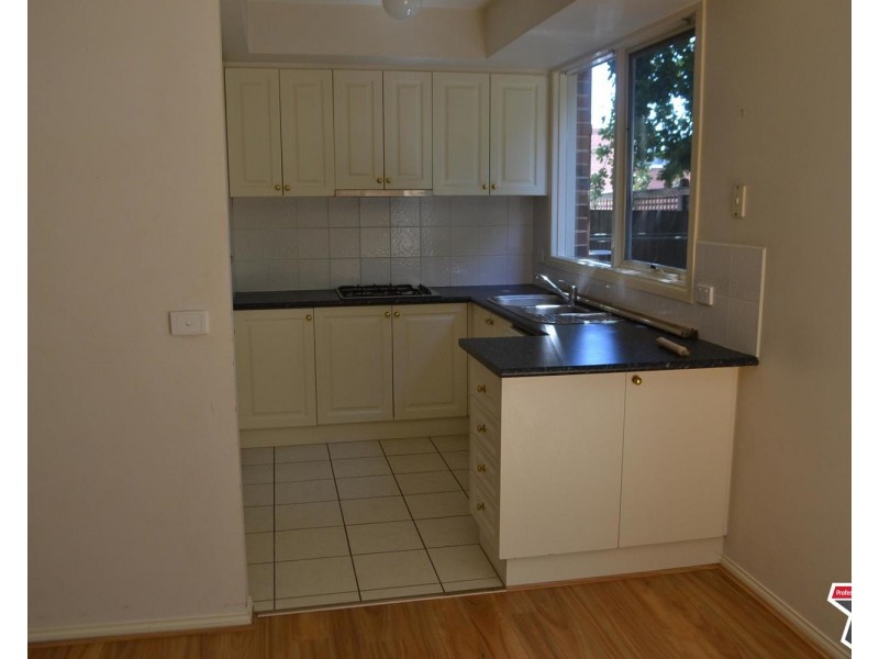 3/2-4 Station Street, Mooroolbark VIC 3138