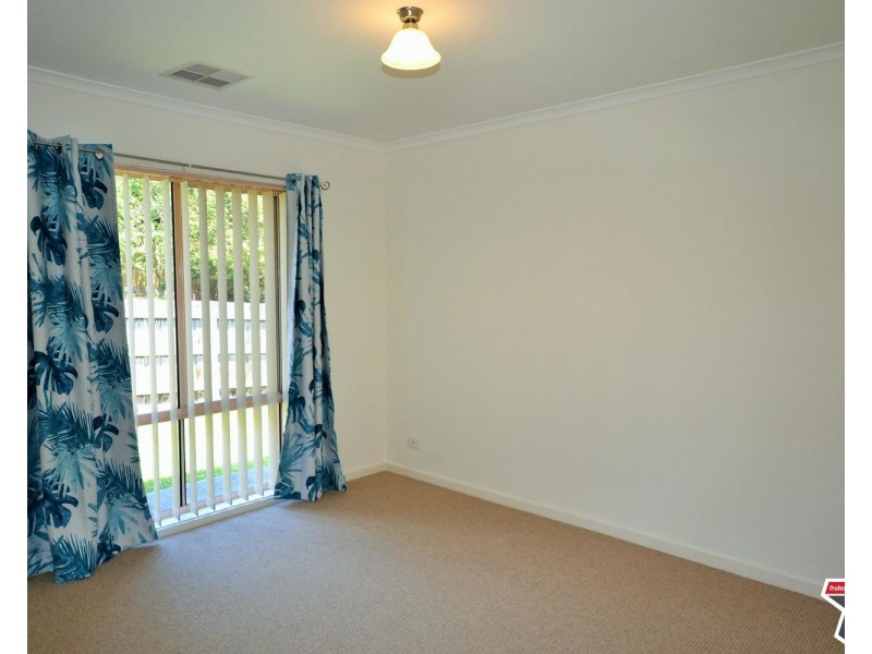 34 Kirkford Drive, Mooroolbark VIC 3138