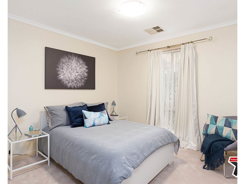 3 Bonnie View Road, Croydon VIC 3136