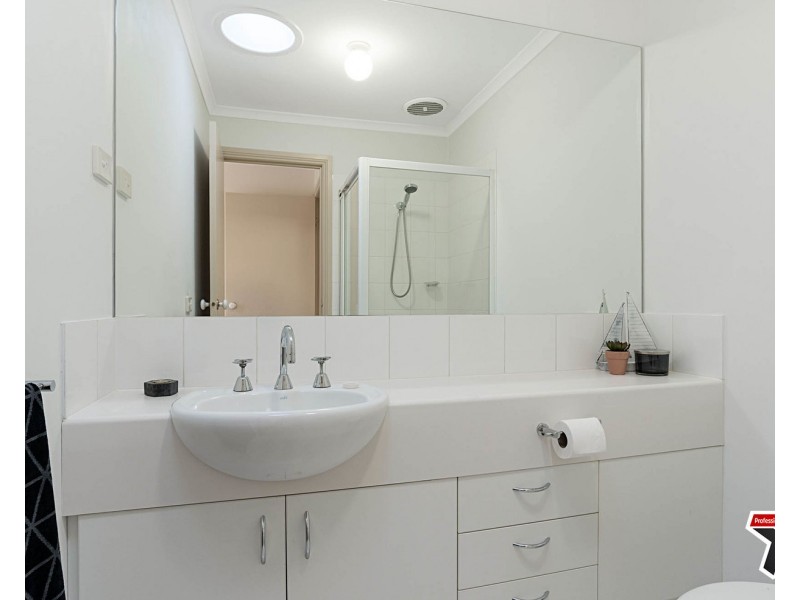 3 Bonnie View Road, Croydon VIC 3136