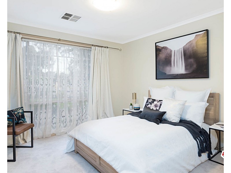 3 Bonnie View Road, Croydon VIC 3136