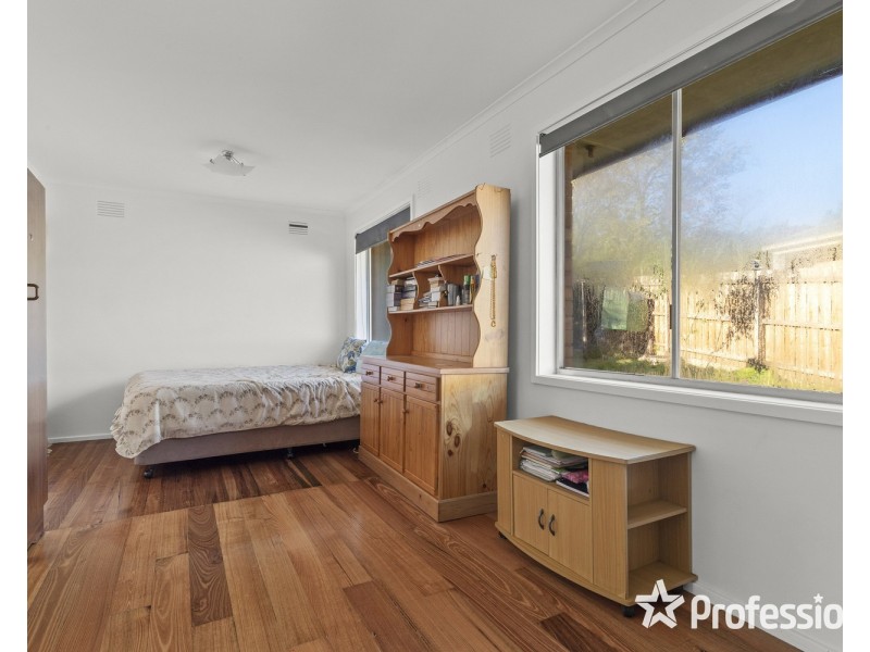 43 Croydondale Drive, Mooroolbark VIC 3138