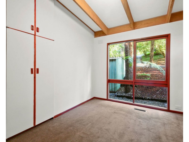 28 Woodhurst Grove, Kalorama VIC 3766