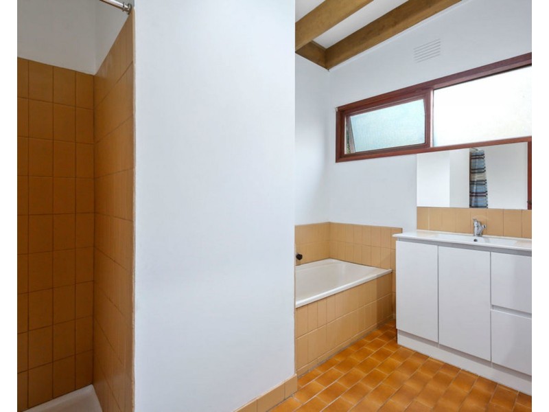 28 Woodhurst Grove, Kalorama VIC 3766