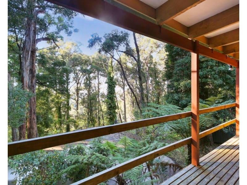 28 Woodhurst Grove, Kalorama VIC 3766