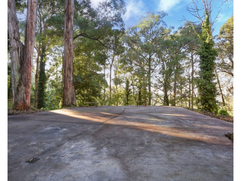 28 Woodhurst Grove, Kalorama VIC 3766