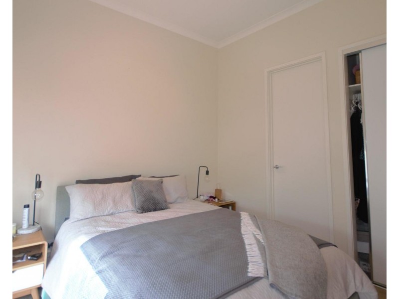 2/6 Bridges Avenue, Mooroolbark VIC 3138